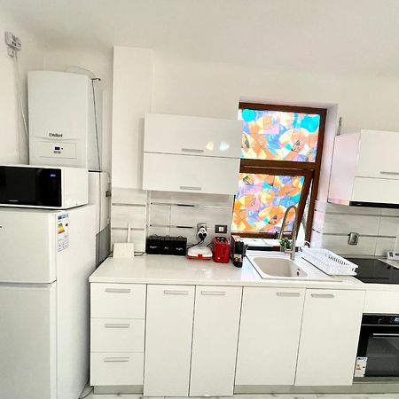White Studio Bukareszt Zewnętrze zdjęcie